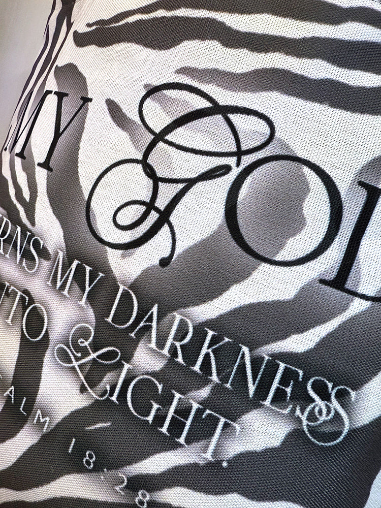 Darkness Into Light - tote bag