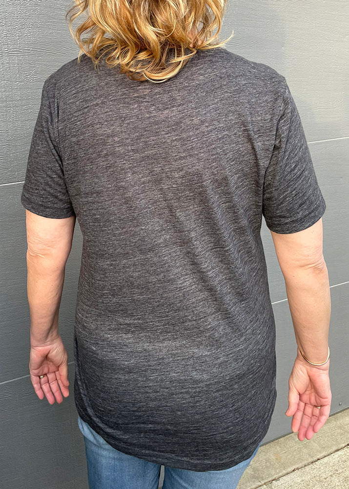 Be Still + Know - t-shirt