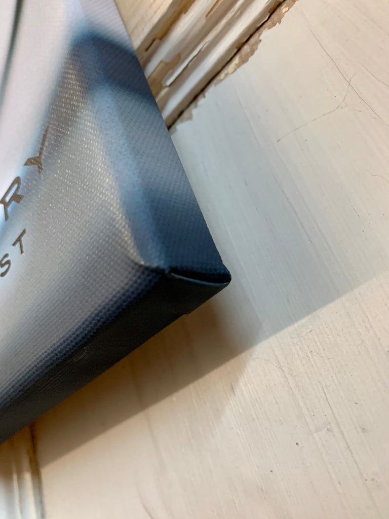 Victory - premium canvas