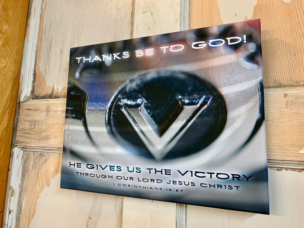 Victory - premium canvas